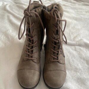 Taupe Combat Boots in Size 6.5 Never Worn